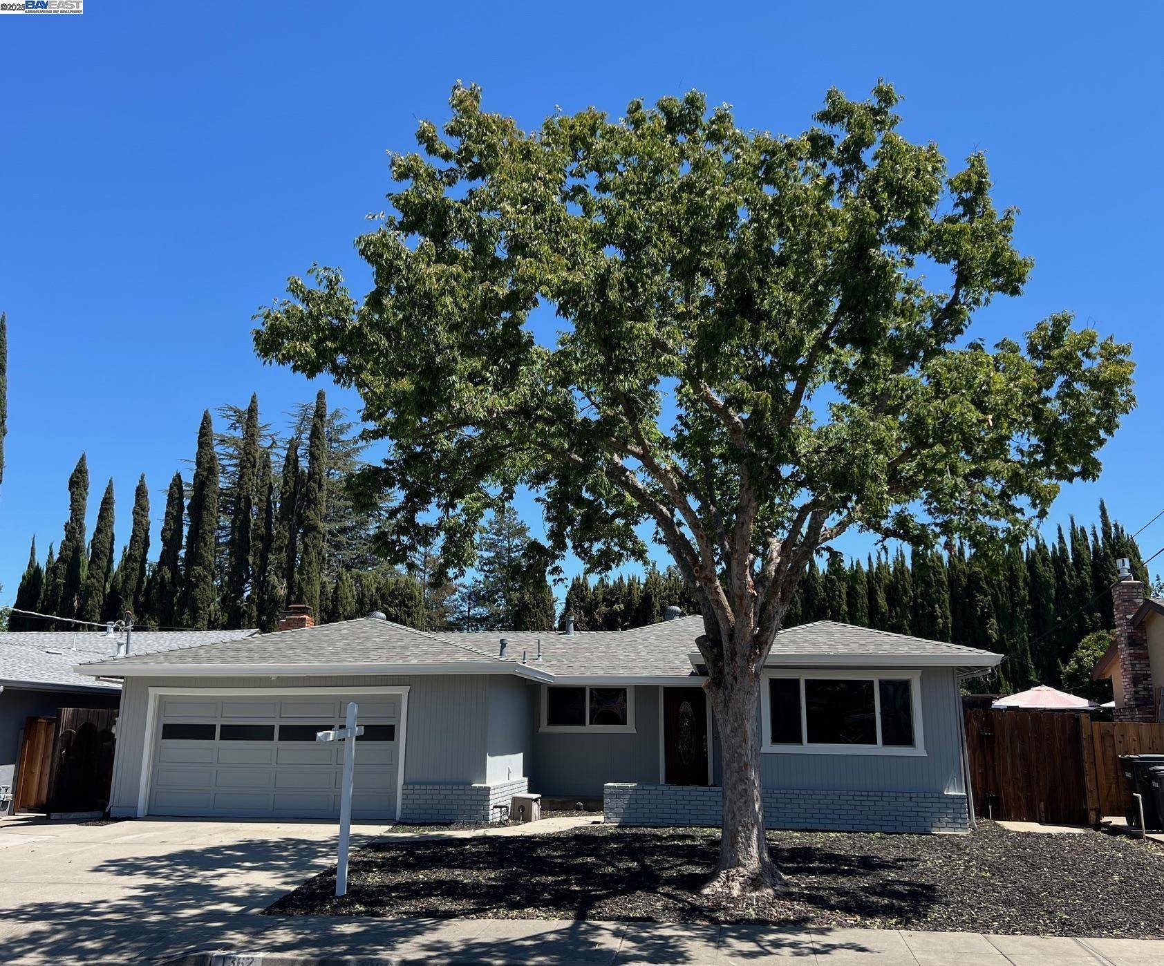 Livermore, CA 94550,1362 Saint Mary Dr