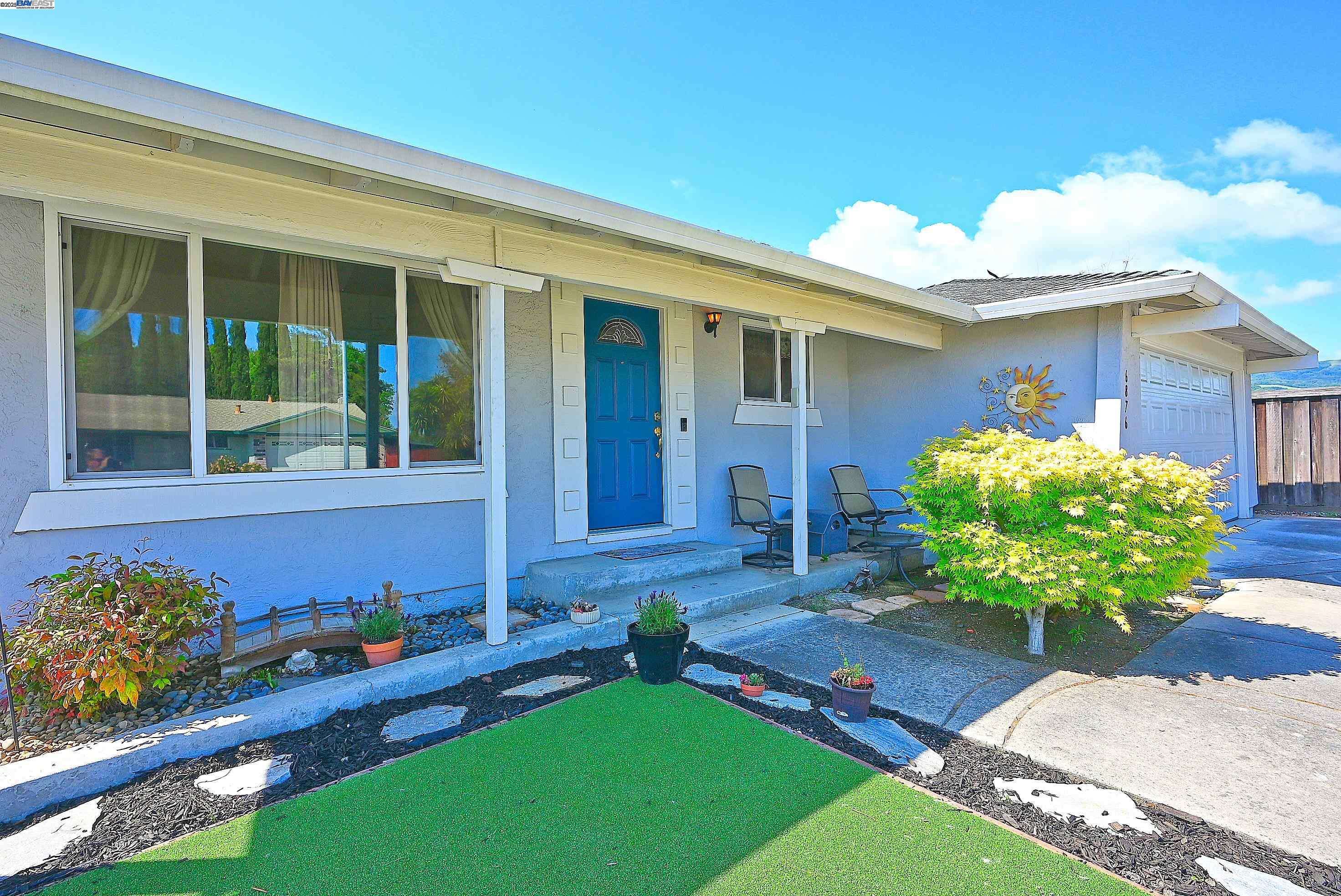 Pleasanton, CA 94588,6876 Prospect Ct