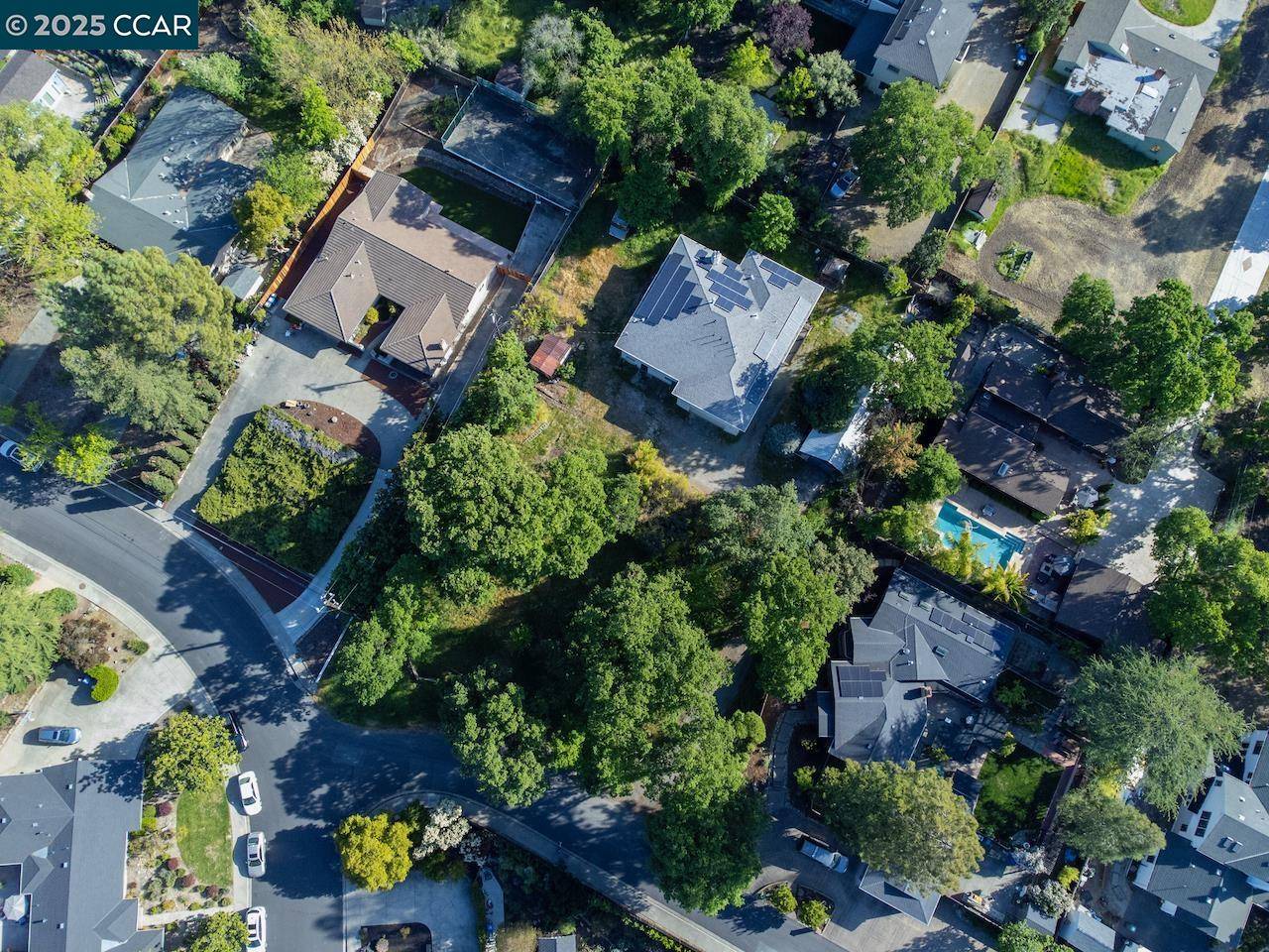 Walnut Creek, CA 94596,211 Vallecito Ln