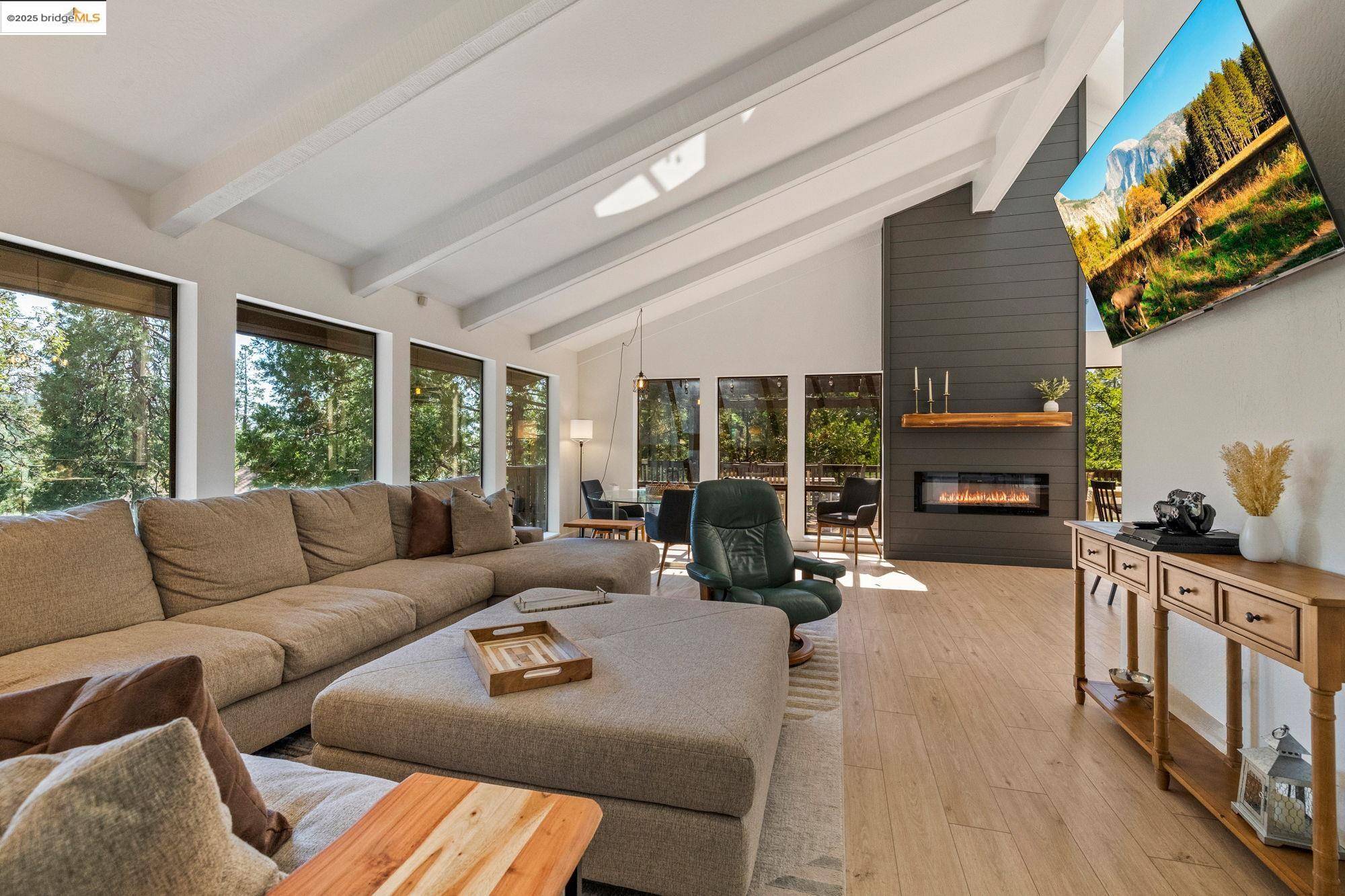 Twain Harte, CA 95383,22296 Ponderosa Dr