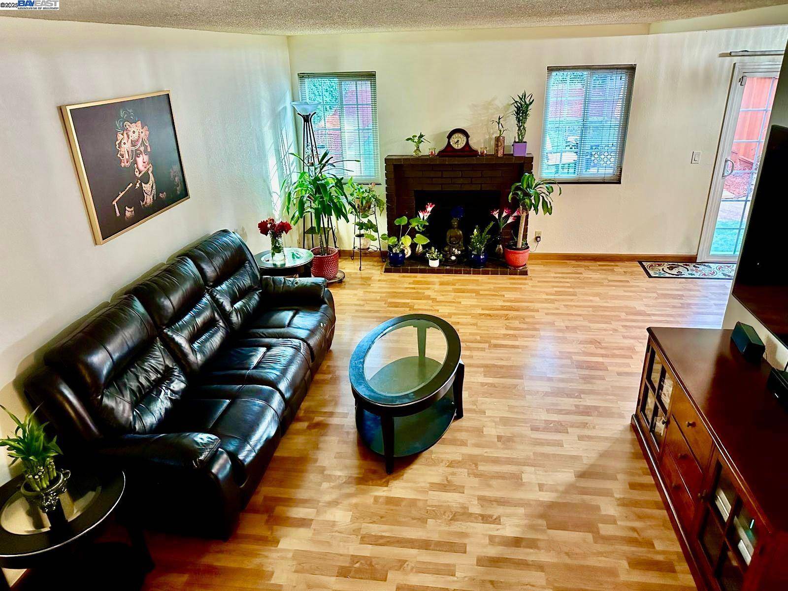Fremont, CA 94536,35918 Vivian Pl