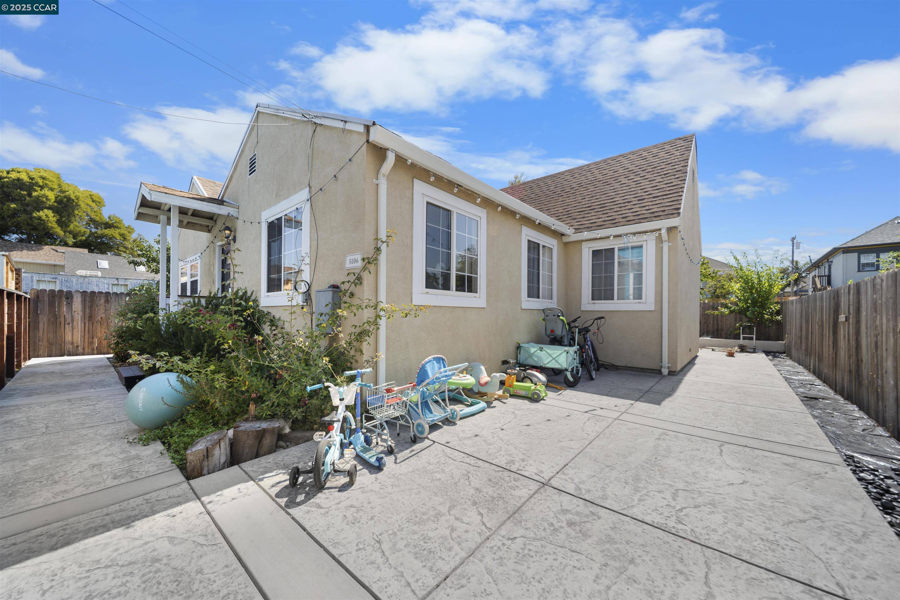 Oakland, CA 94608,3106 Chestnut St