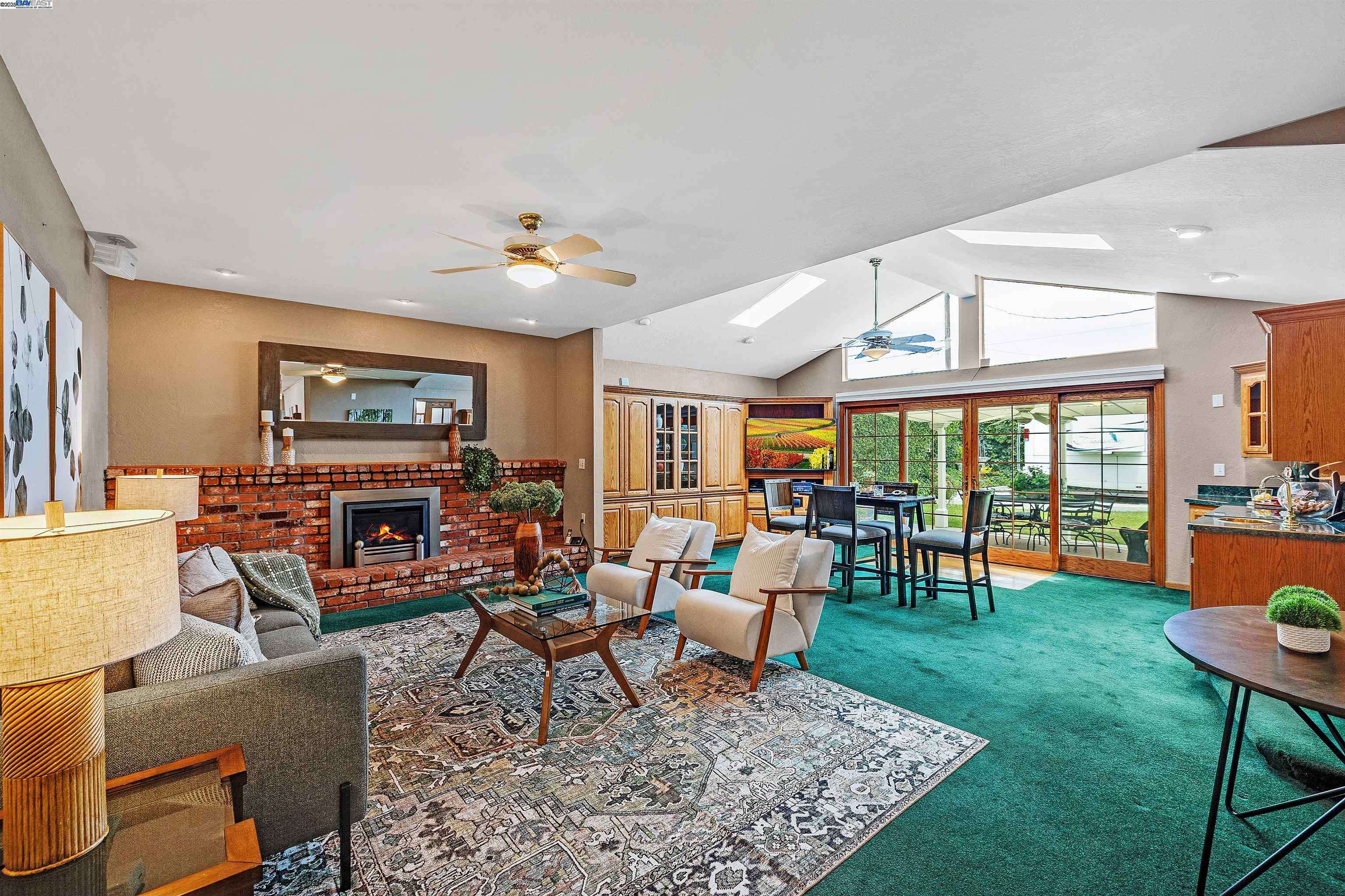 Fremont, CA 94538,4601 Hampshire Way