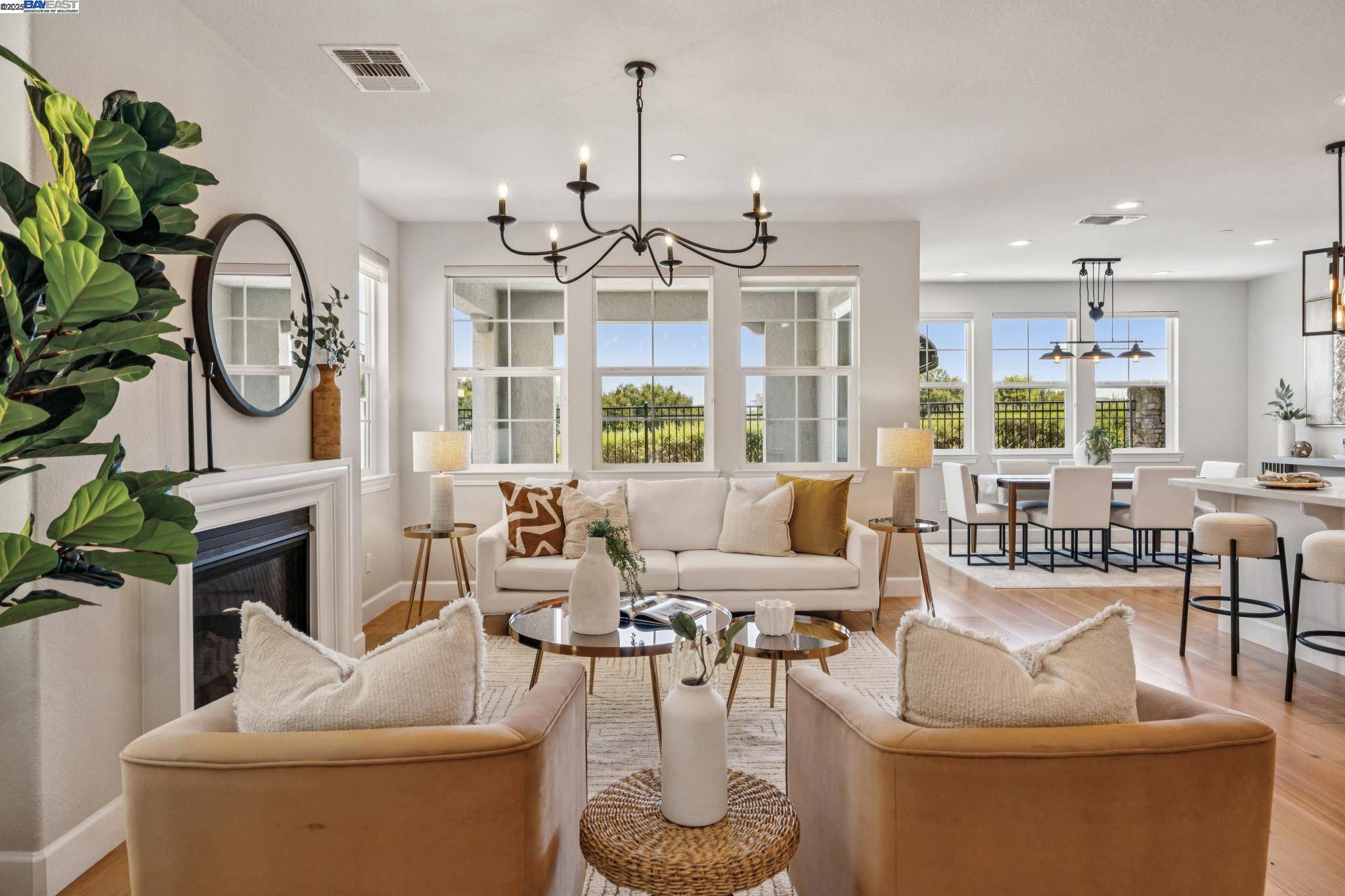 Hayward, CA 94542,252 Benmore Dr