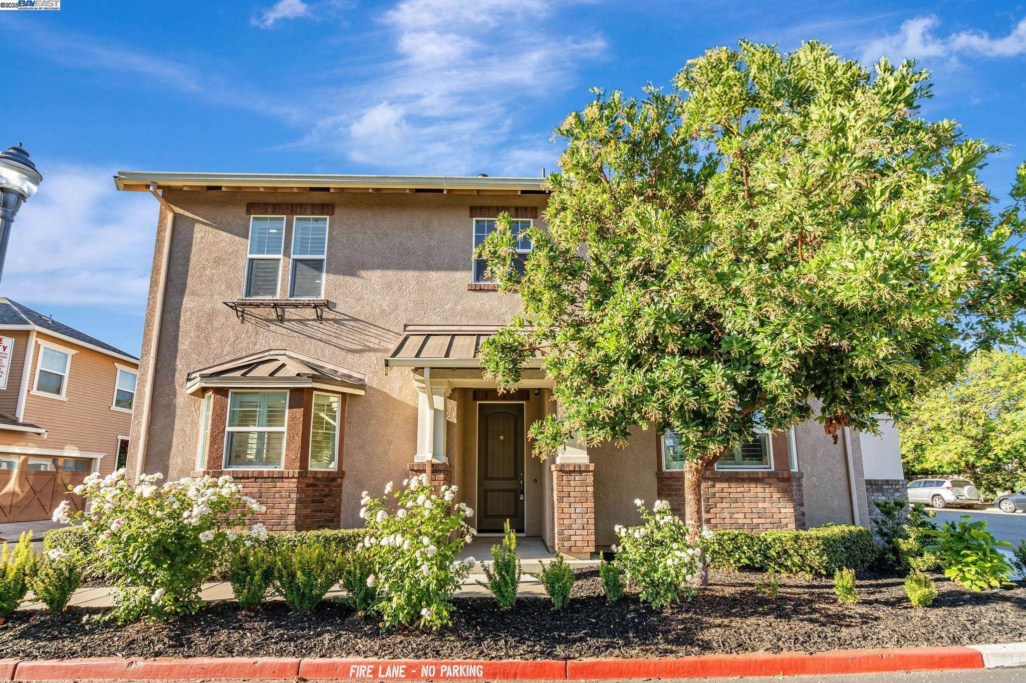 Livermore, CA 94551,5801 Flora Cmn