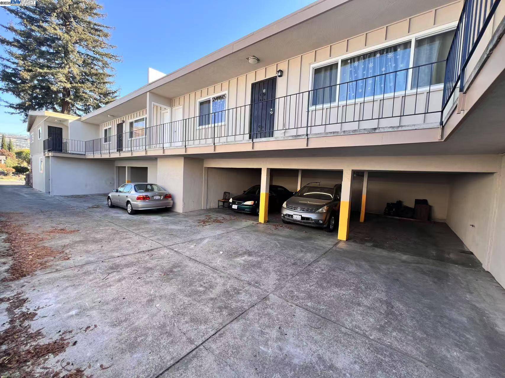Oakland, CA 94619,4059 Allendale Ave