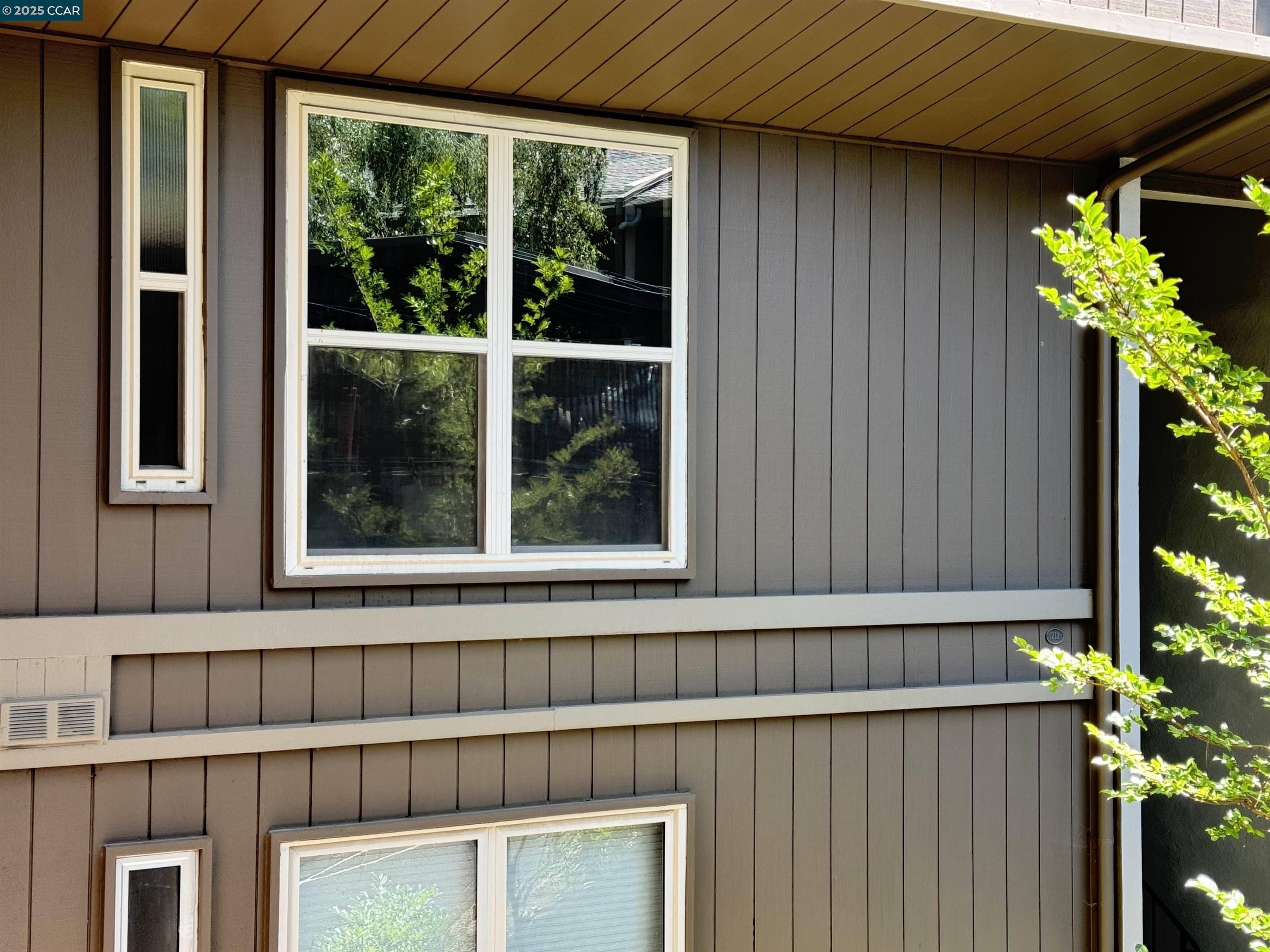 Moraga, CA 94556,2059 Ascot Dr. #213