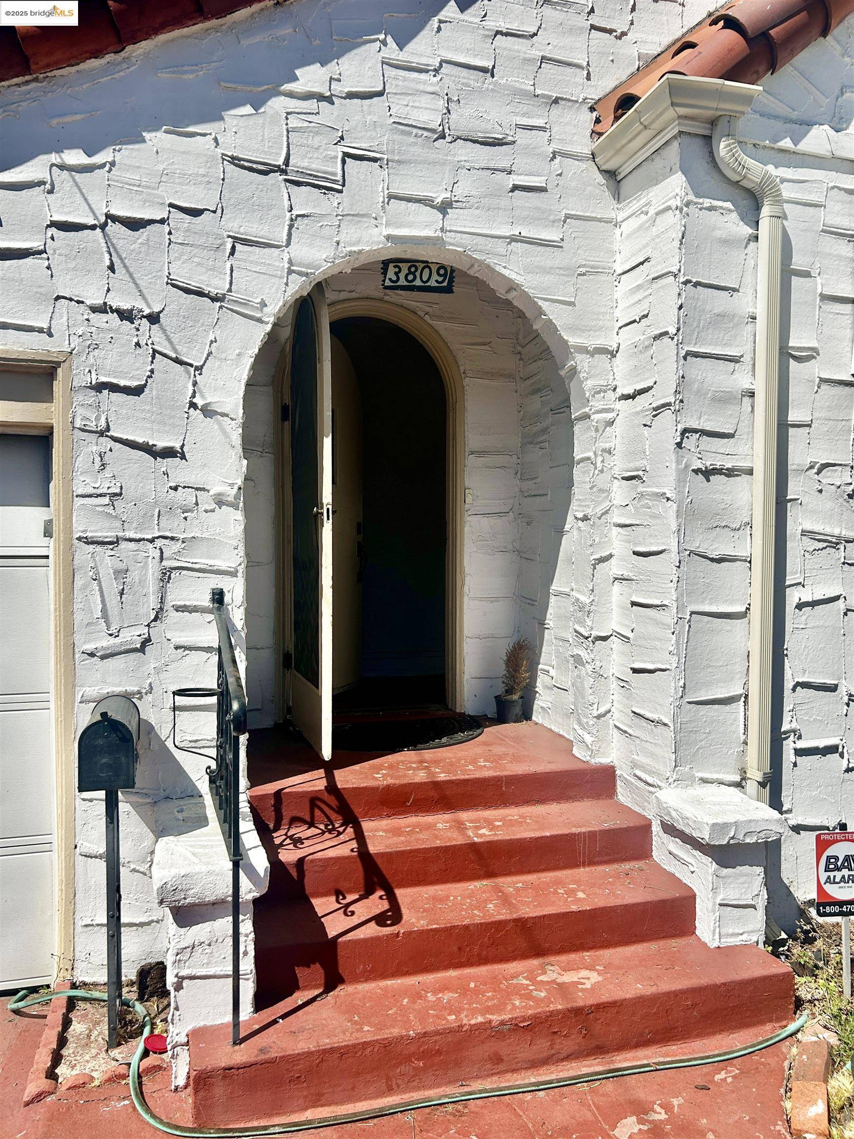 Richmond, CA 94805,3809 Solano Ave