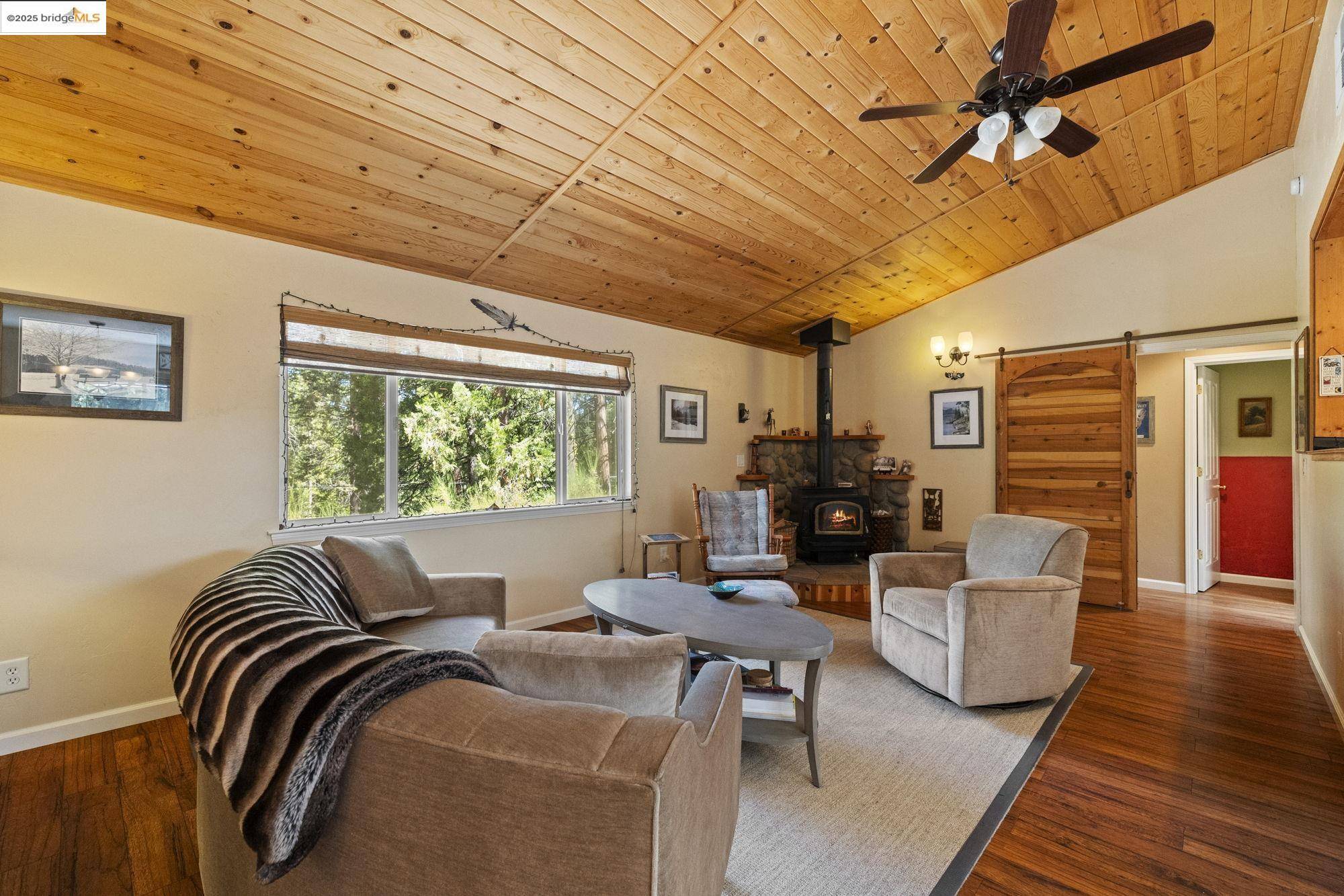 Twain Harte, CA 95383,22699 Tamarack Dr