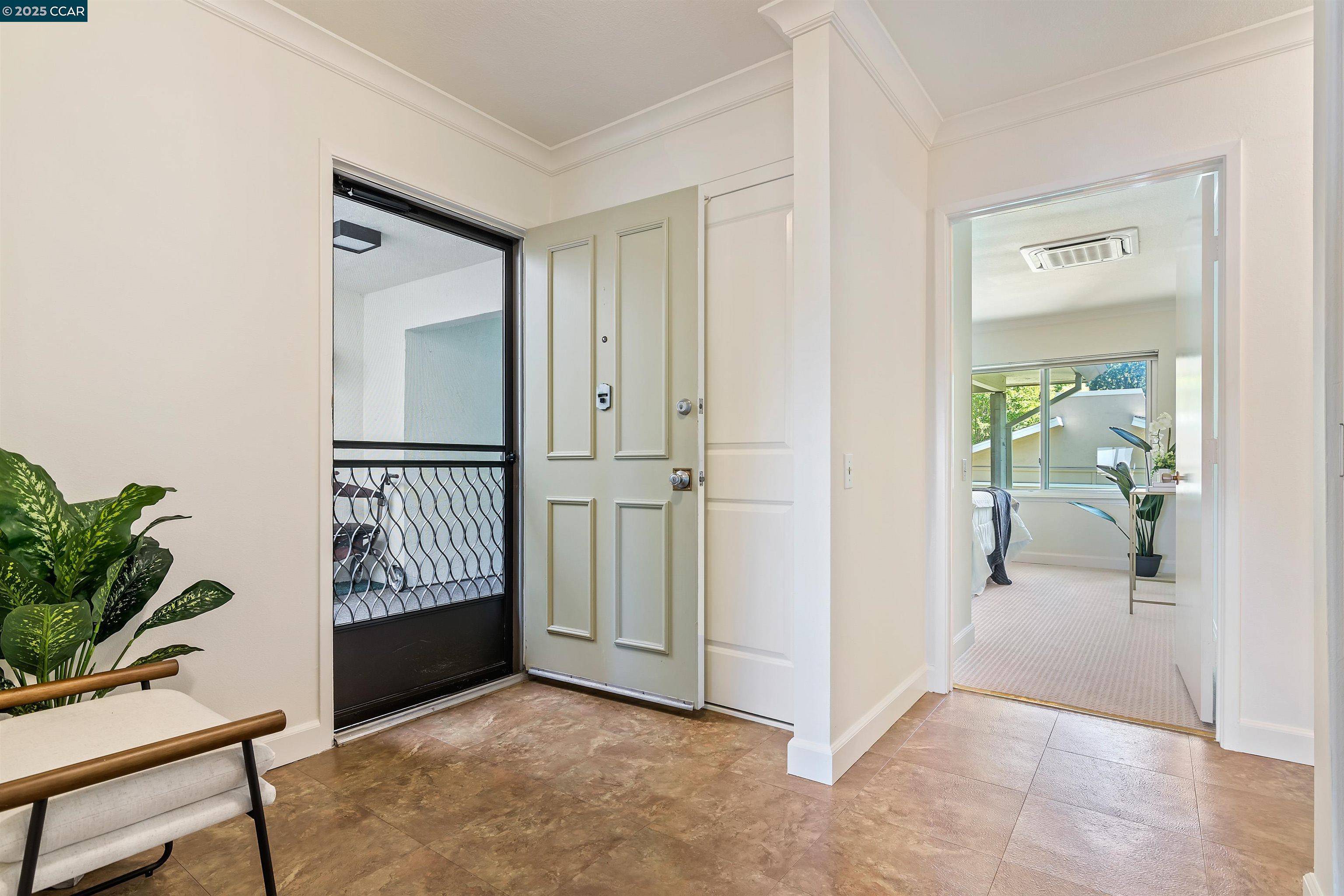 Walnut Creek, CA 94595,3168 Tice Creek Dr #1