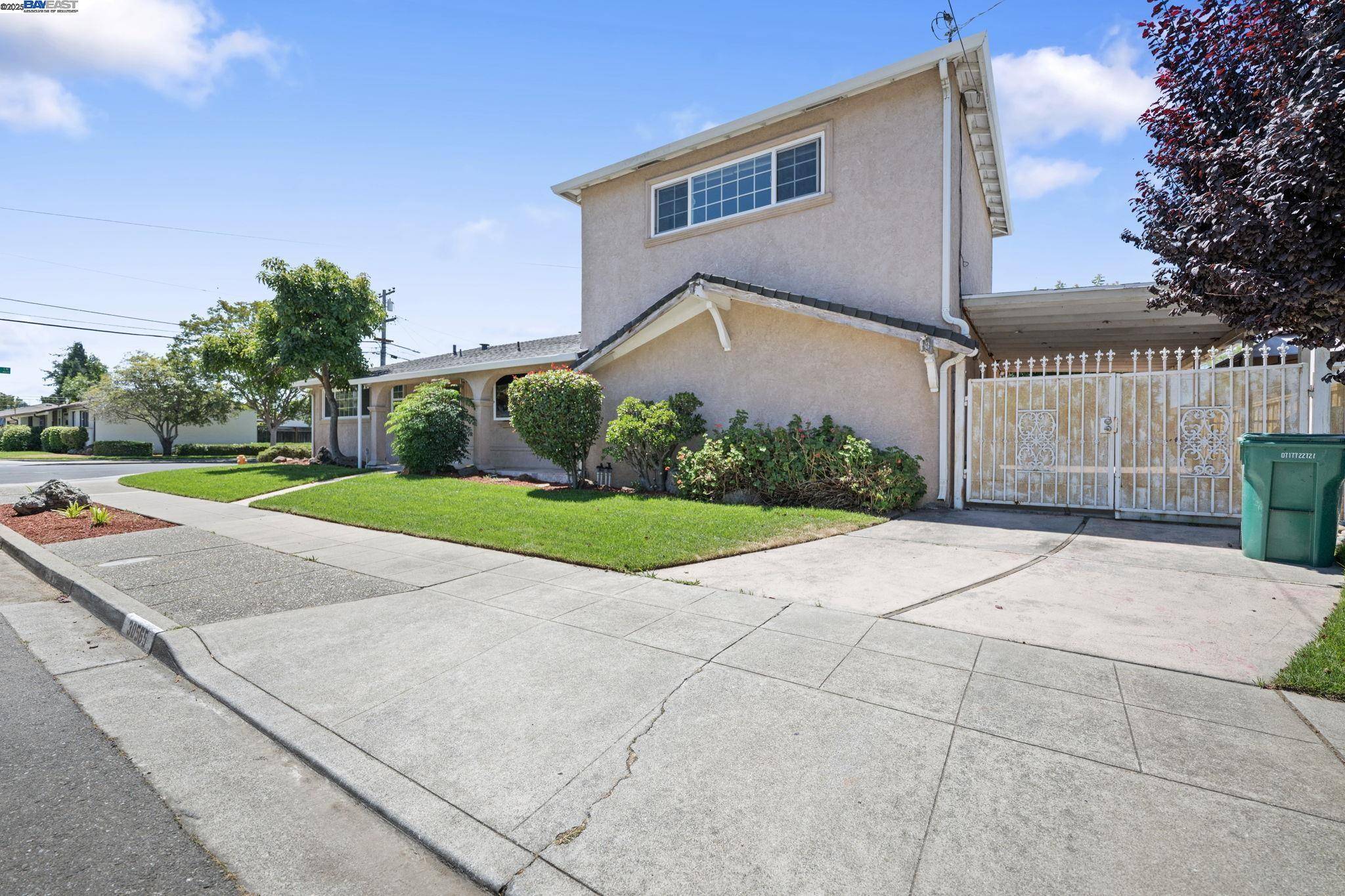 Hayward, CA 94544,30565 Prestwick Ave