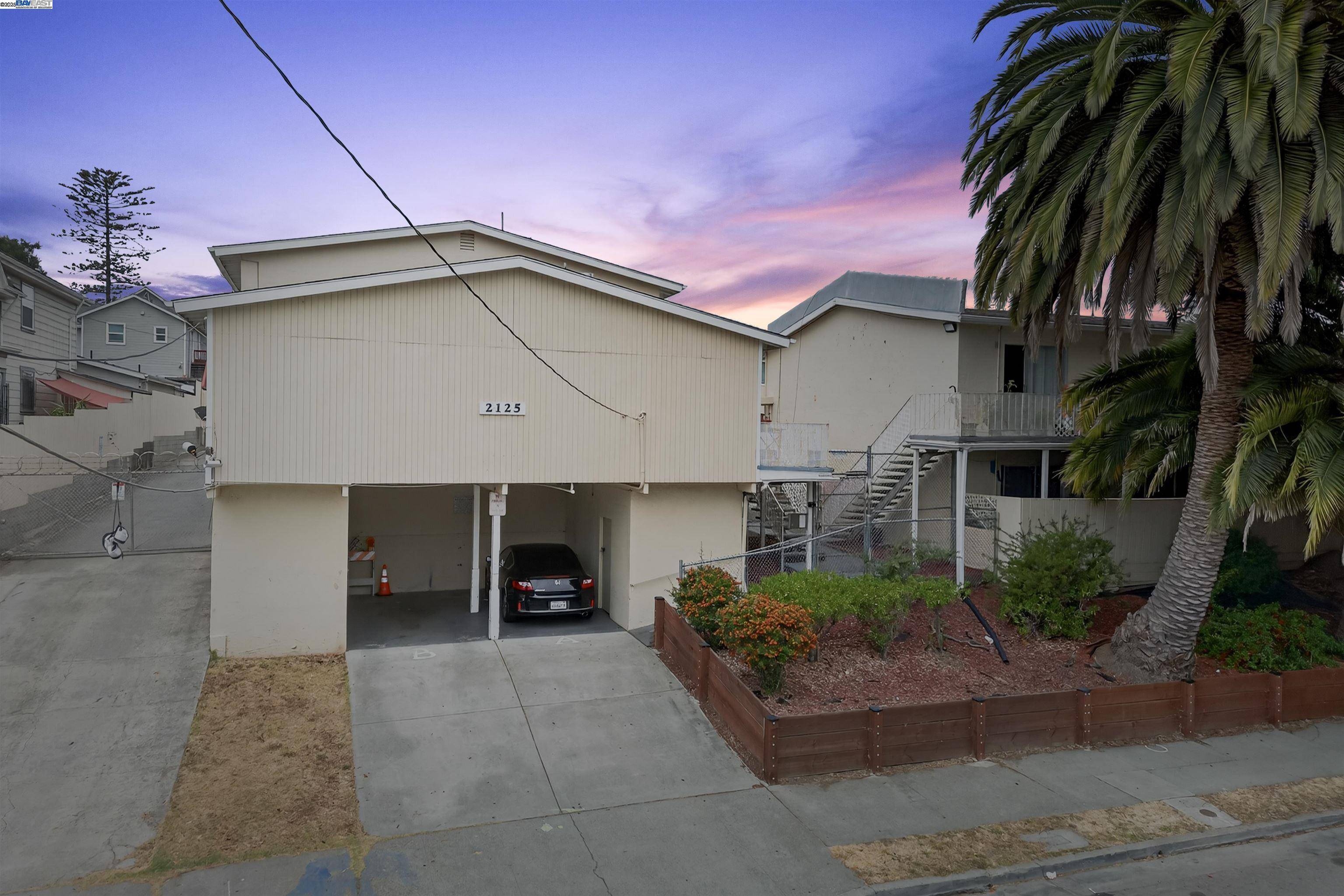 Oakland, CA 94606,2125 10th Ave
