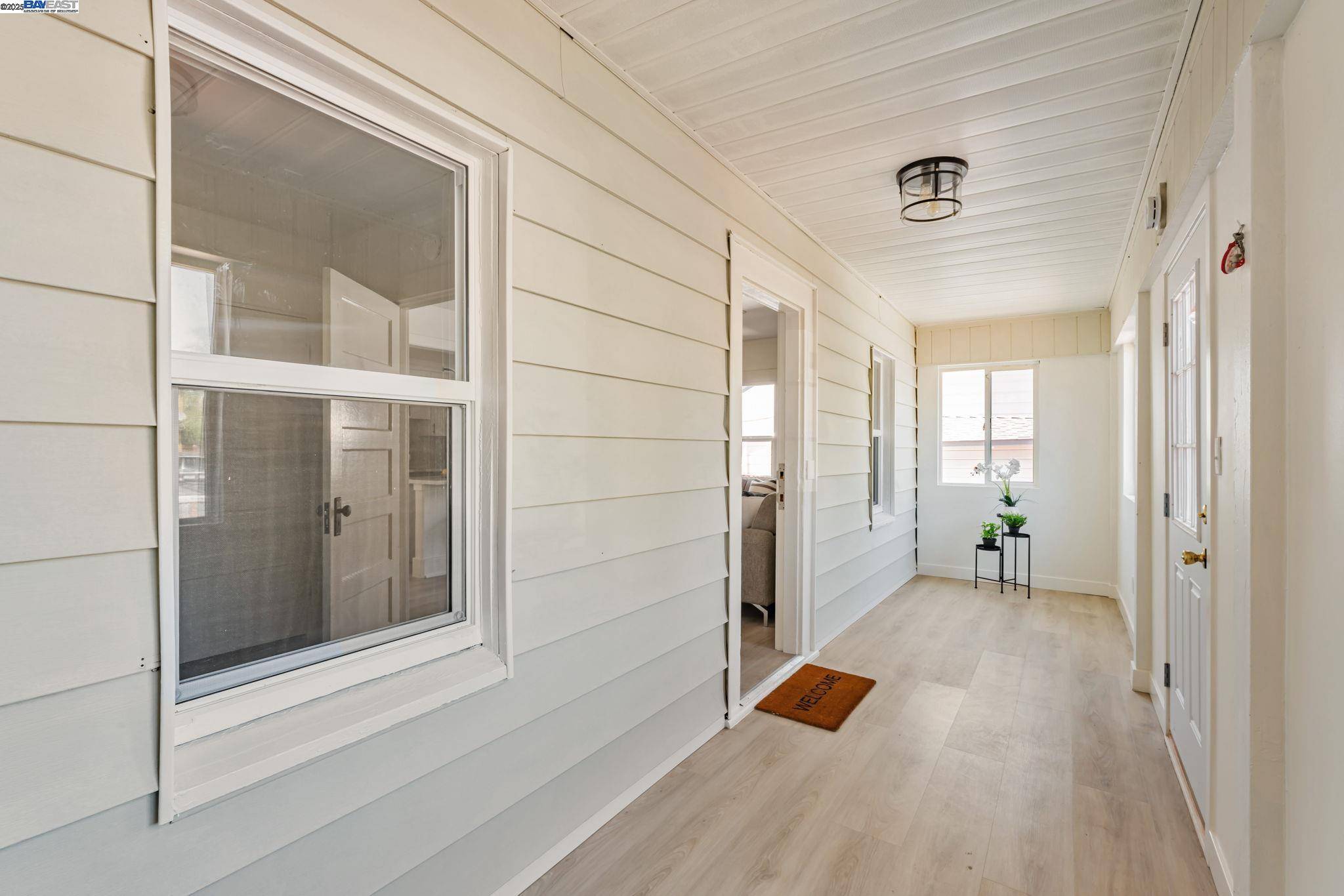 Oakland, CA 94619,2720 Short St