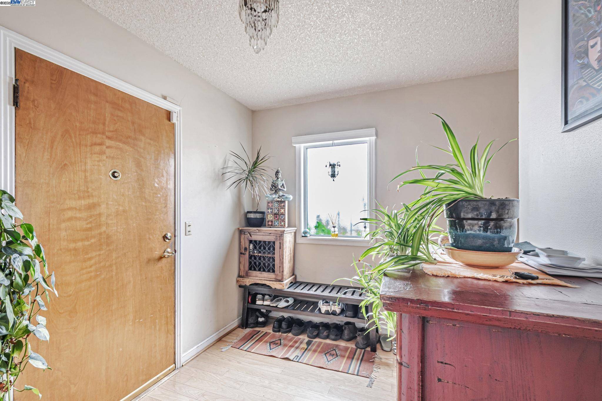 San Francisco, CA 94124,1942 Jennings Street