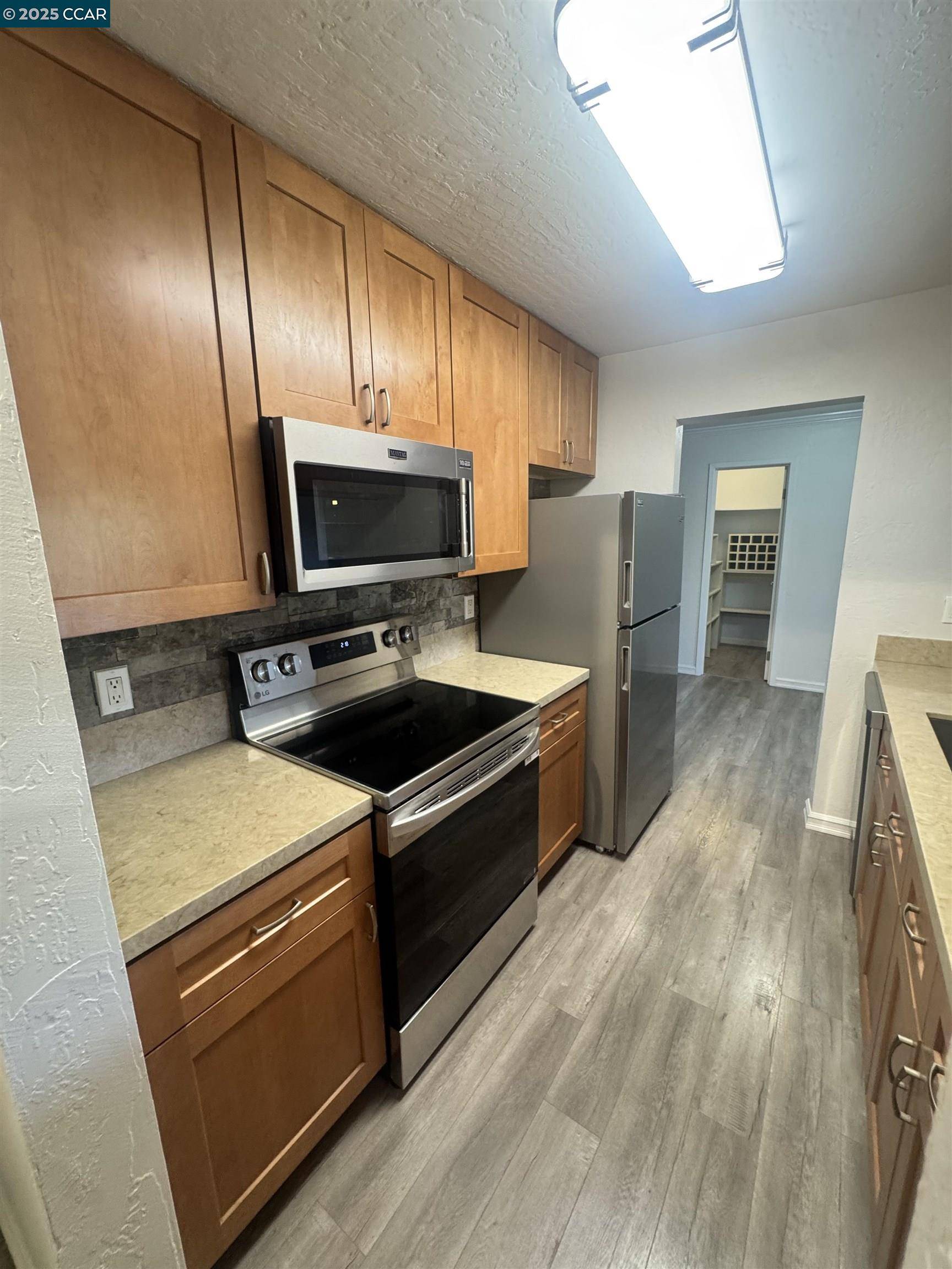 Livermore, CA 94550,1085 Murrieta Blvd #111