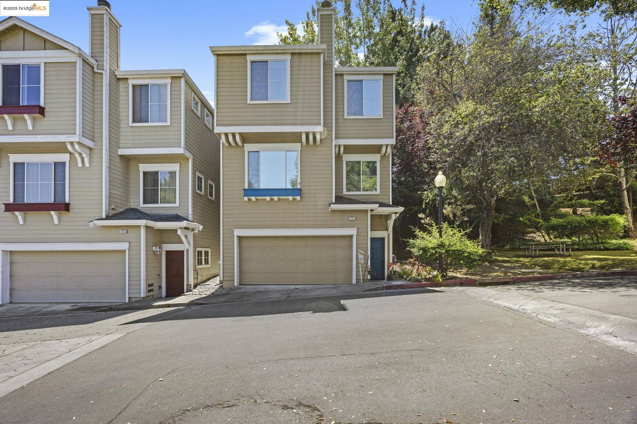 Hayward, CA 94542,2151 Brandywine Pl