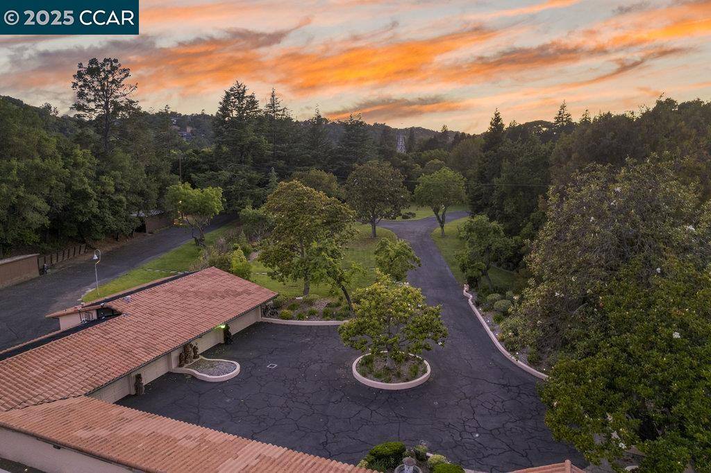 Lafayette, CA 94549,940 Reliez Station Ln