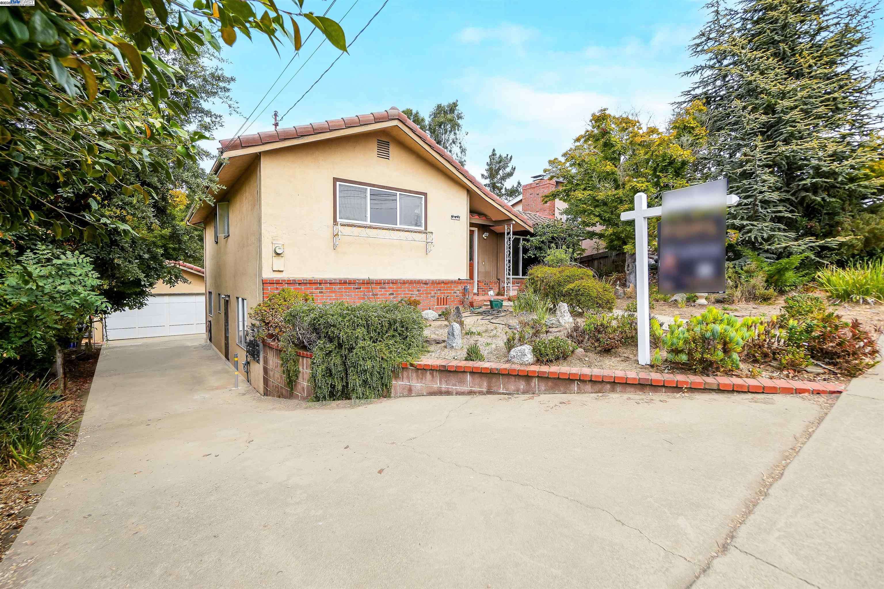 Hayward, CA 94541,3246 Saddle Dr