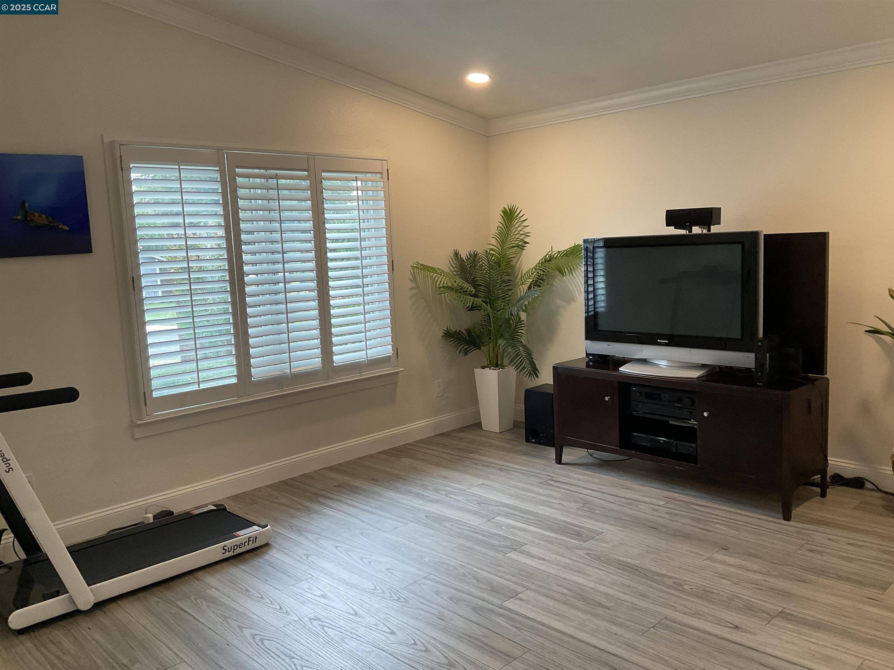 Antioch, CA 94509,4041 ST Andrews way