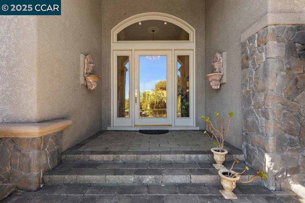 Pleasanton, CA 94588,8093 Bethel Ln