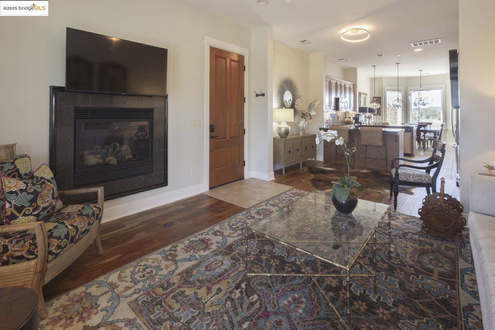 Copperopolis, CA 95228,350 Town Square RD