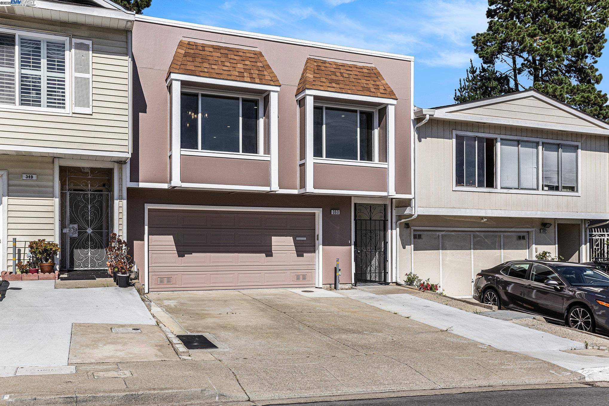 Daly City, CA 94014,353 E Moltke Street