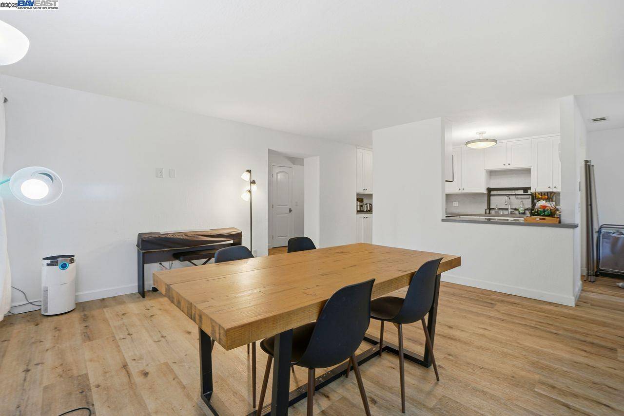 Walnut Creek, CA 94596,310 N Civic Dr #102