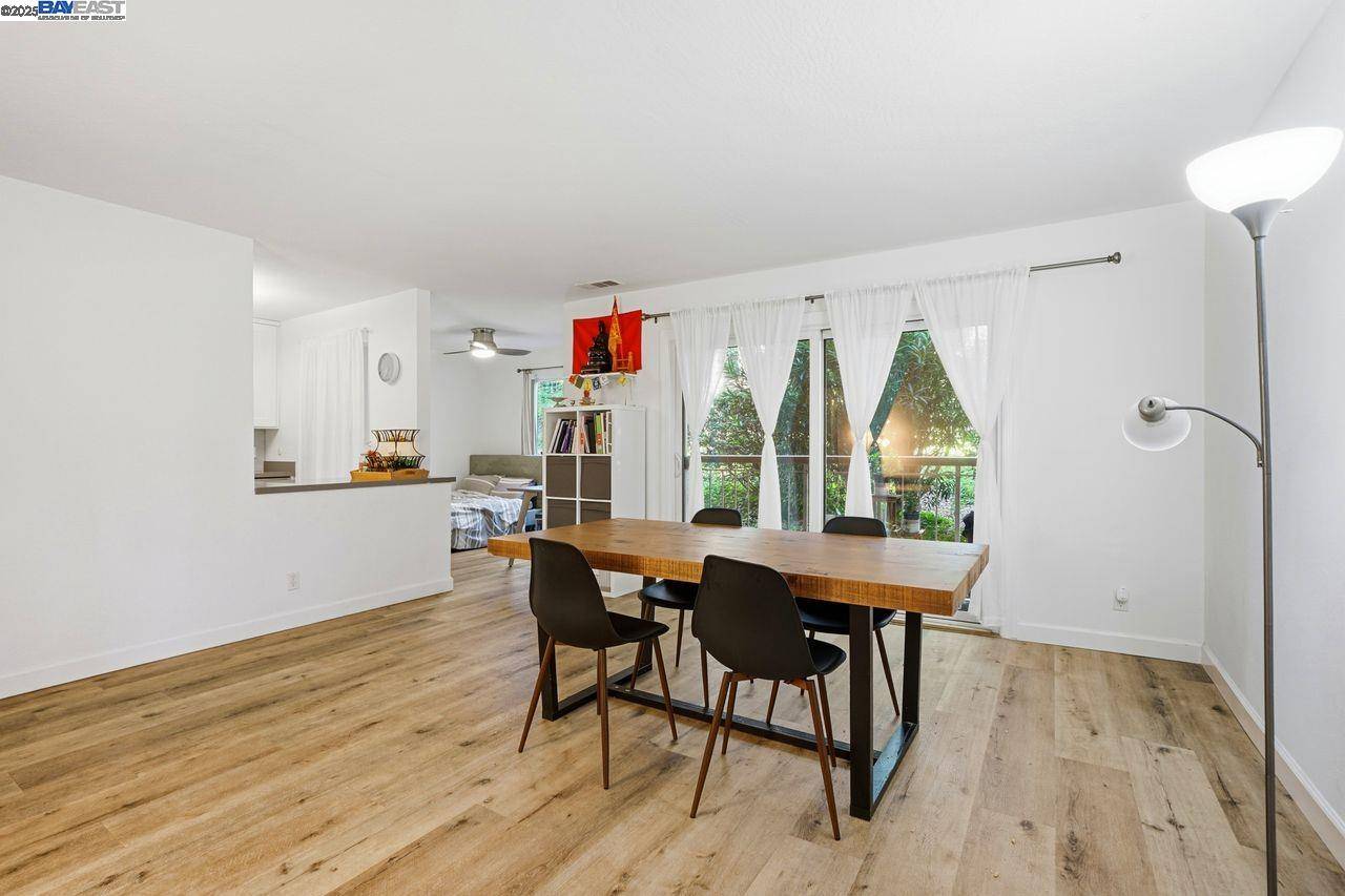 Walnut Creek, CA 94596,310 N Civic Dr #102