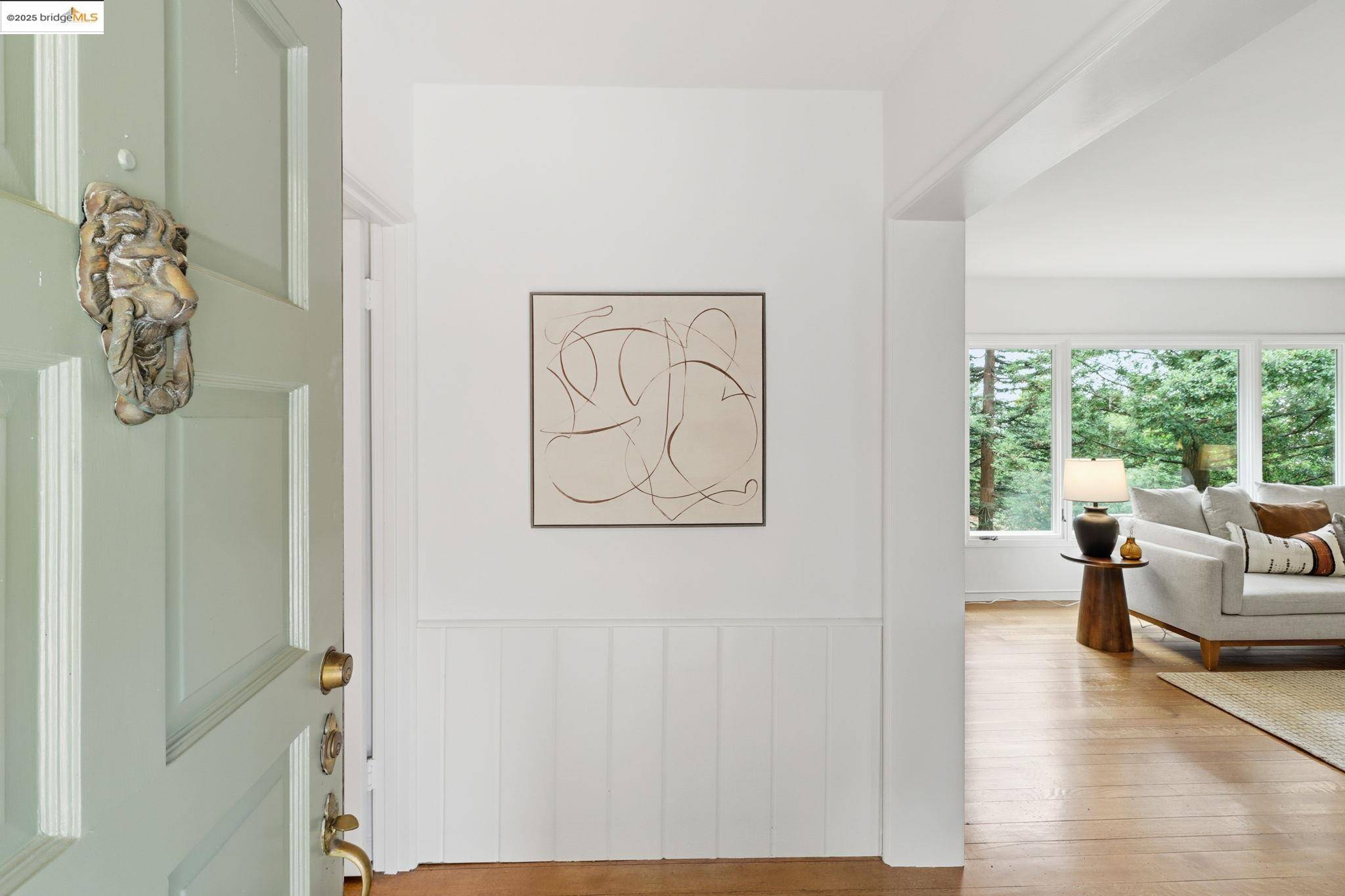 Oakland, CA 94611,2383 Thackeray Dr