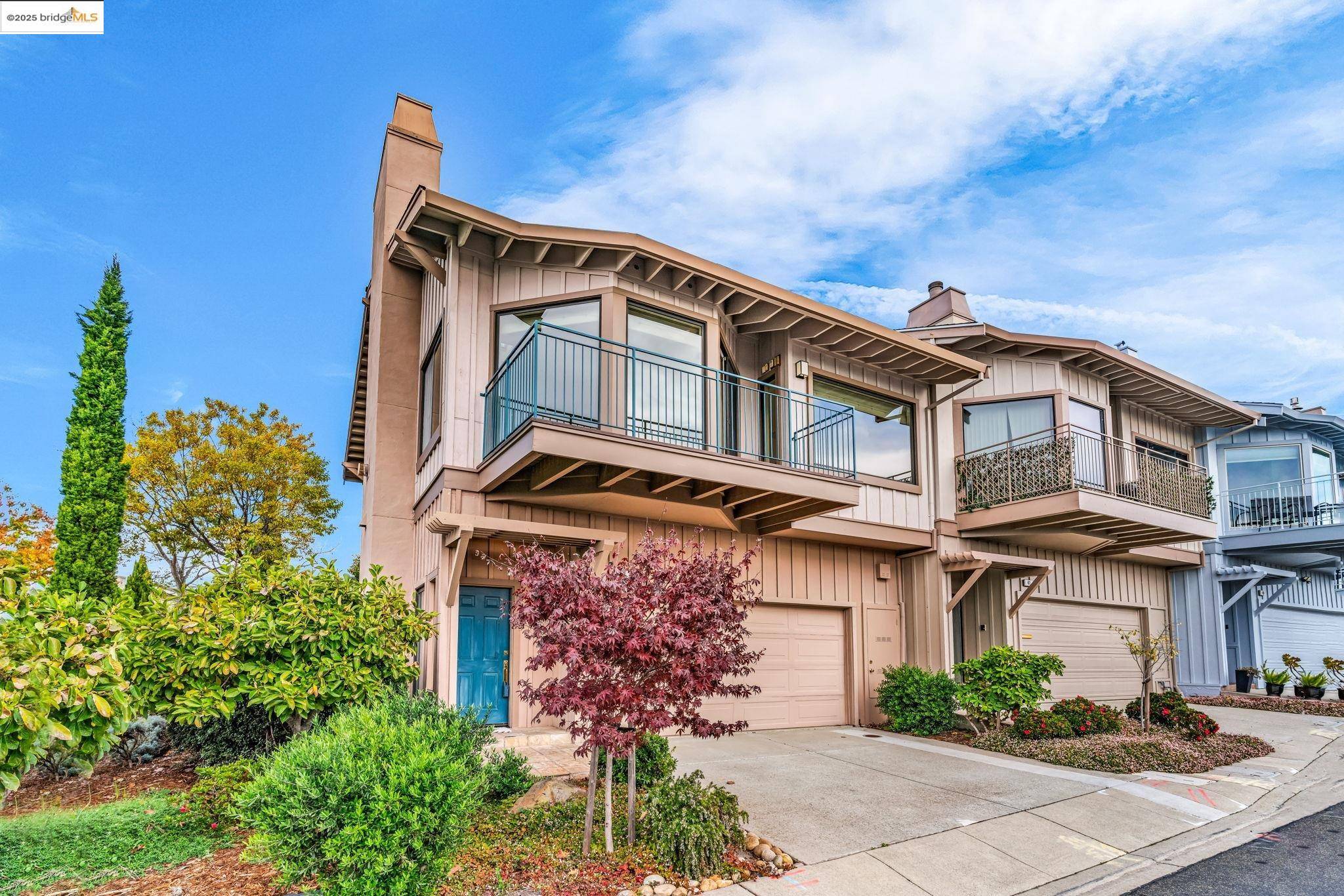 Oakland, CA 94618,39 Starview Dr