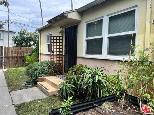 Venice (los Angeles), CA 90291,604 Venezia Avenue