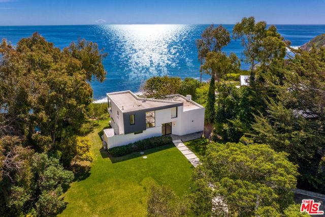 Malibu, CA 90265,29122 Cliffside Drive