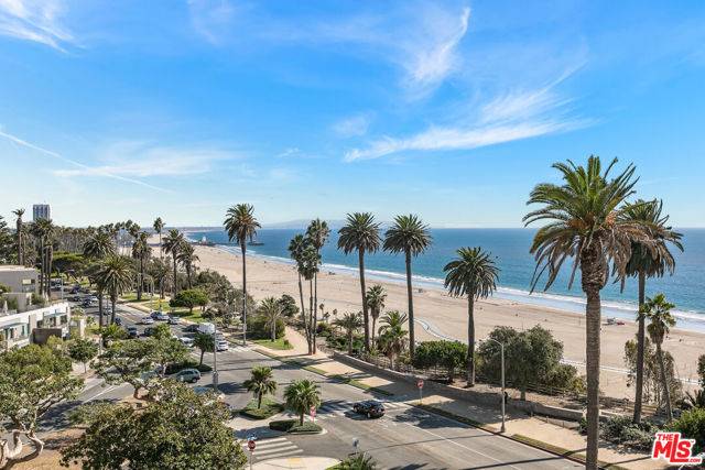 Santa Monica, CA 90402,201 Ocean Avenue #806B