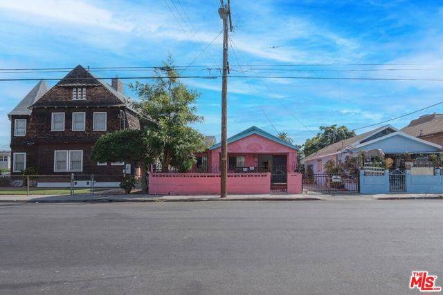 Los Angeles, CA 90015,1619 W 14th Street