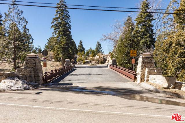 Lake Arrowhead, CA 92352,284 Hidden Forest Road