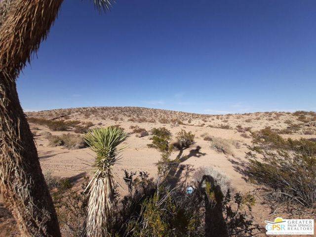 Joshua Tree, CA 92252,0 Mt Nebo Road