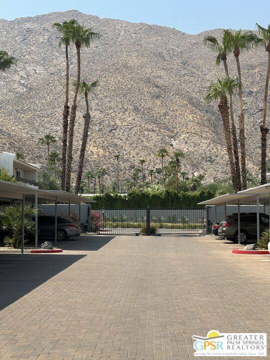 Palm Springs, CA 92264,1900 S Palm Canyon Drive #3