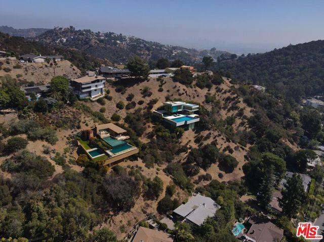 Los Angeles, CA 90046,0 Allenwood