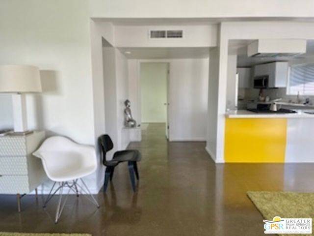 Palm Springs, CA 92264,2033 E Ramon Road #20