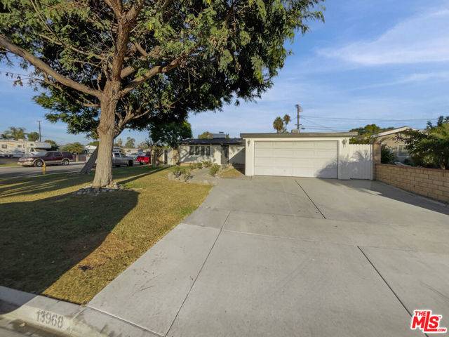 La Mirada, CA 90638,13968 Plume Drive