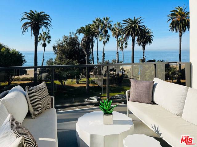 Santa Monica, CA 90403,833 OCEAN Avenue #306