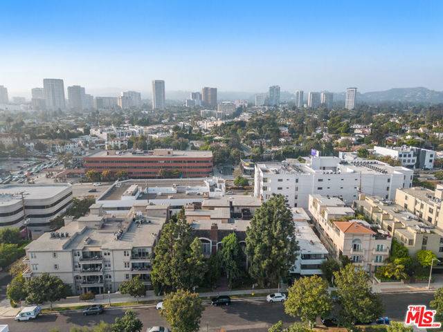 Los Angeles, CA 90025,10327 Missouri Avenue #105