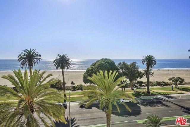 Santa Monica, CA 90401,1221 W OCEAN Avenue #1208