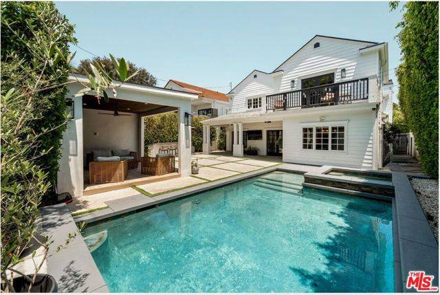 Sherman Oaks, CA 91423,4469 Stern Avenue