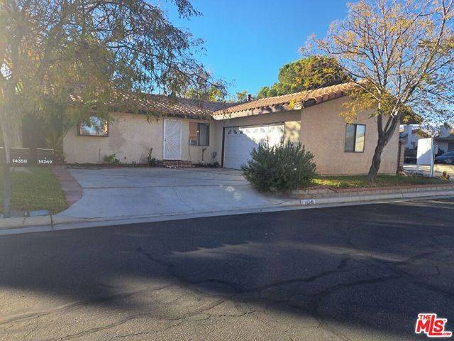 Mojave, CA 93501,14349 Somerset Drive