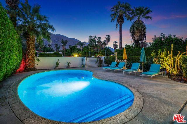 Palm Springs, CA 92264,540 S Vista Oro