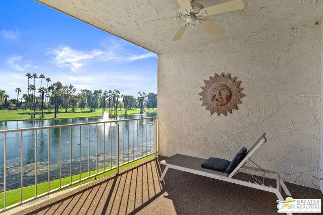 Rancho Mirage, CA 92270,910 Island Drive #209