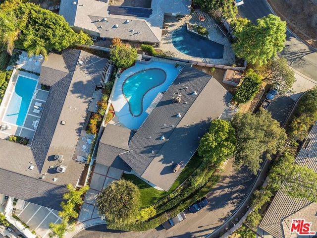 Studio City (los Angeles), CA 91604,3506 Wrightwood Court