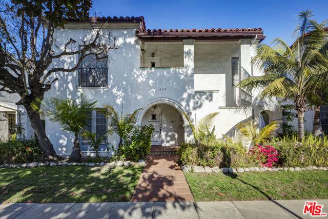 Los Angeles, CA 90035,1220 Smithwood Drive