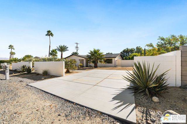 Palm Springs, CA 92262,545 W Yorba Road